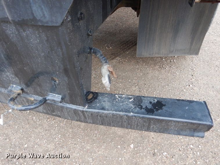 image for item HE9548 2007 International 4400  crane truck