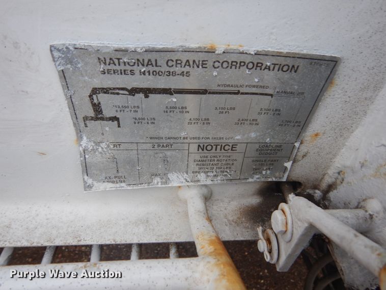 image for item HE9548 2007 International 4400  crane truck