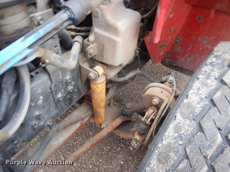 image for item HE9548 2007 International 4400  crane truck