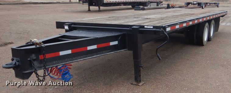 image for item HE9550 2005 D&K  equipment trailer