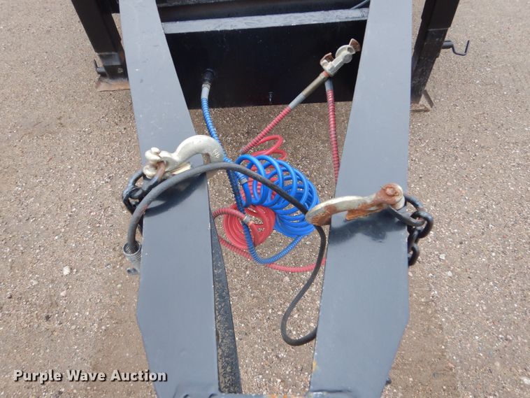 image for item HE9550 2005 D&K  equipment trailer