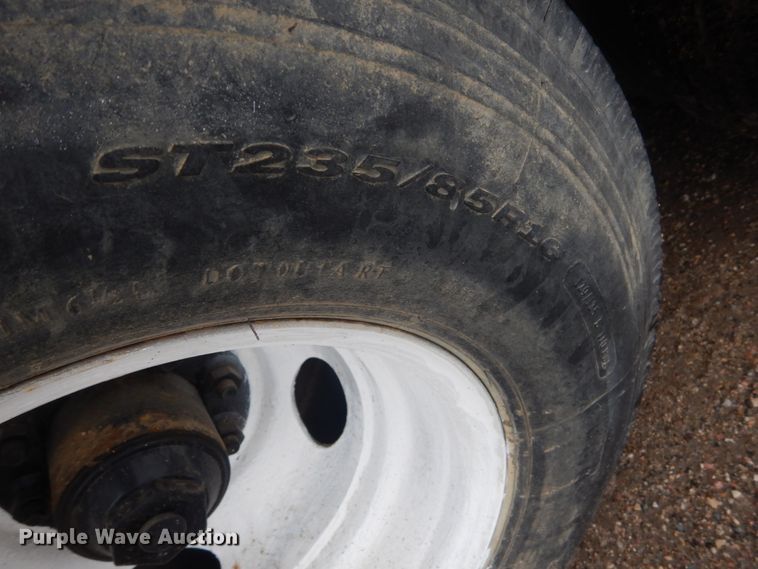 image for item HE9550 2005 D&K  equipment trailer