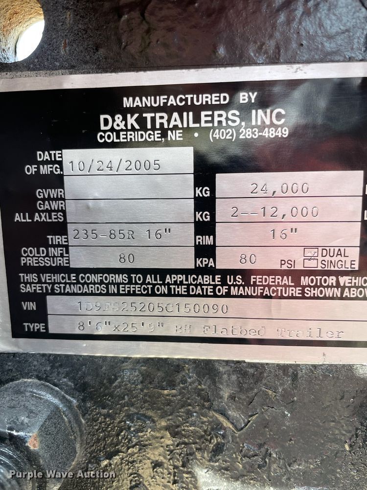 image for item HE9550 2005 D&K  equipment trailer