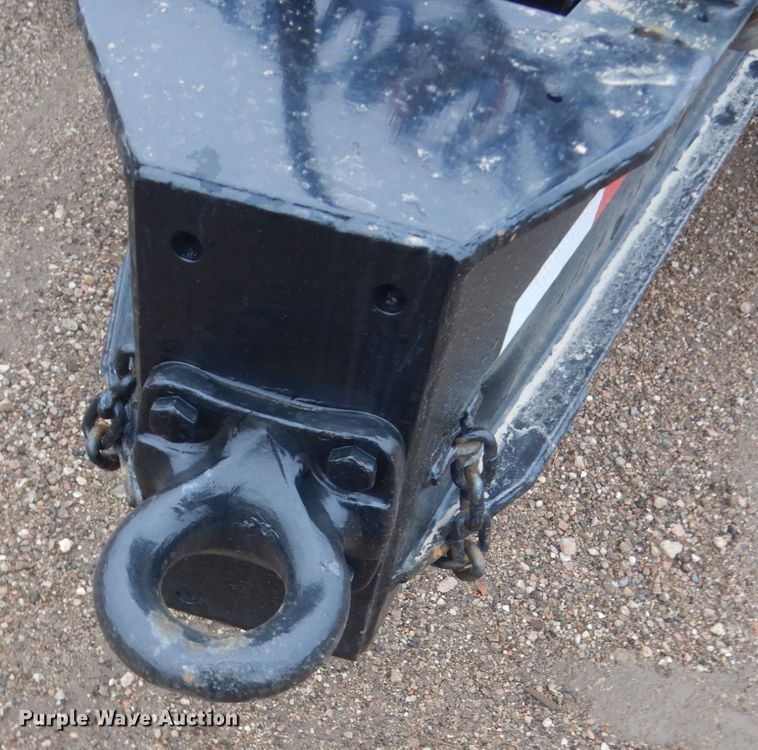 image for item HE9551 2006 D&K  equipment trailer