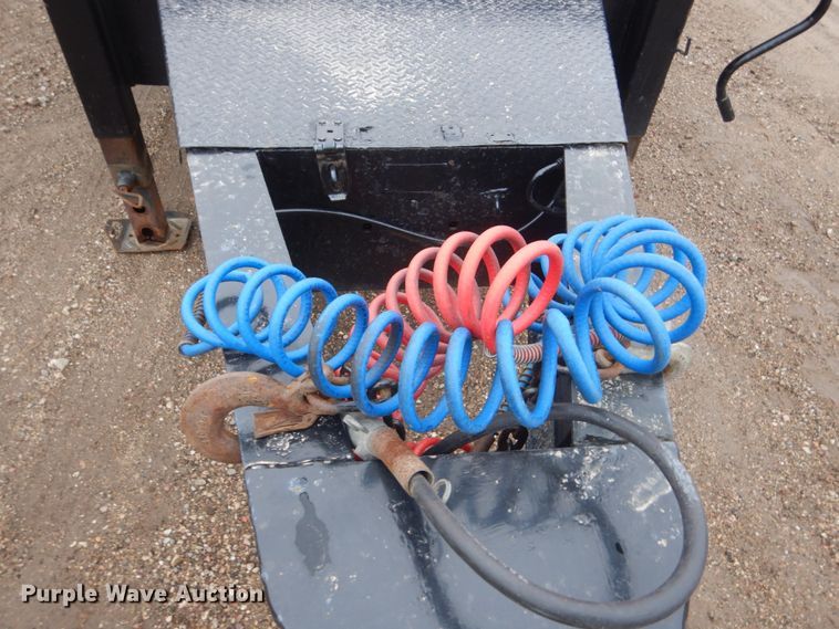 image for item HE9551 2006 D&K  equipment trailer