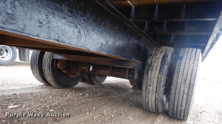 image for item HE9551 2006 D&K  equipment trailer