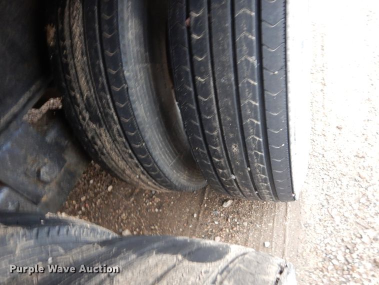 image for item HE9551 2006 D&K  equipment trailer