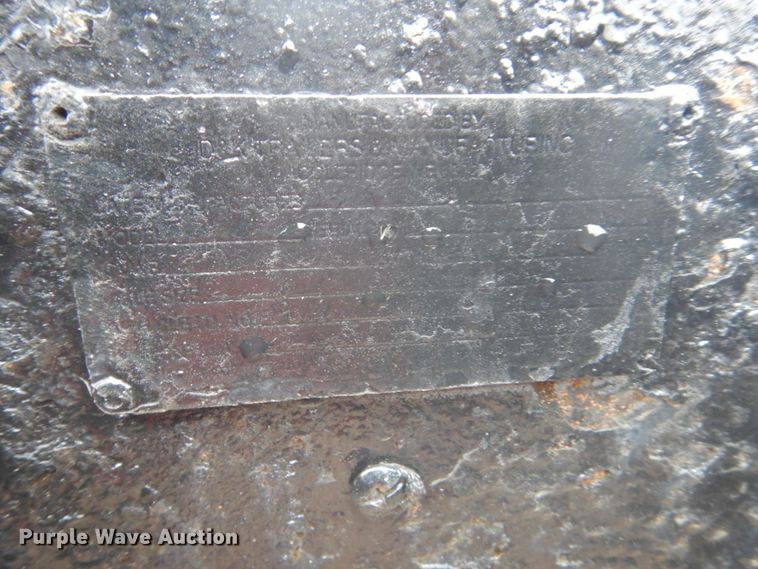 image for item HE9551 2006 D&K  equipment trailer