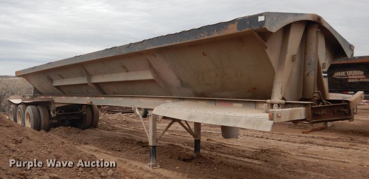 image for item HE9603 2006 Side Dump Industries  side dump trailer