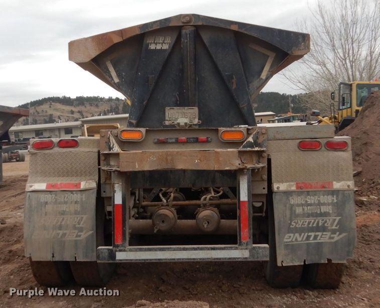 image for item HE9603 2006 Side Dump Industries  side dump trailer
