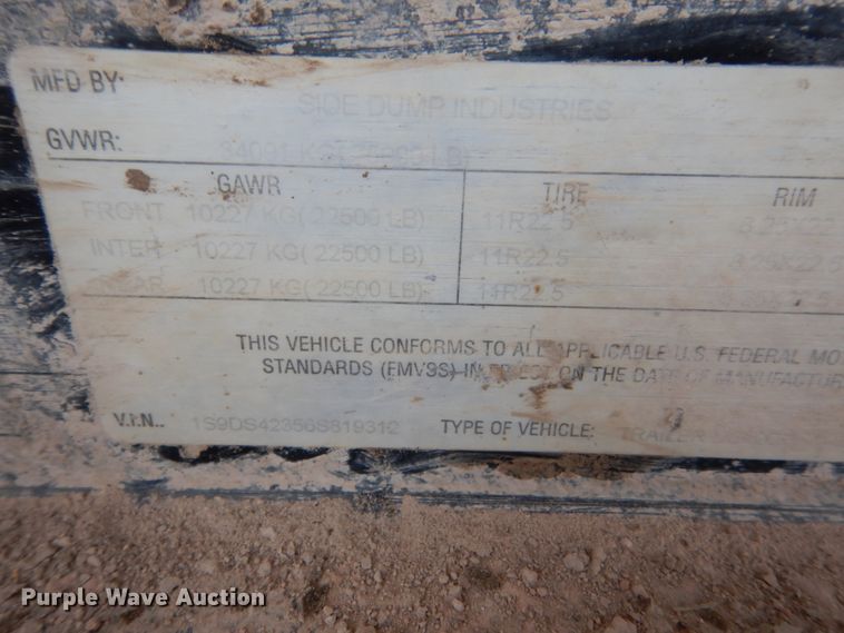 image for item HE9603 2006 Side Dump Industries  side dump trailer