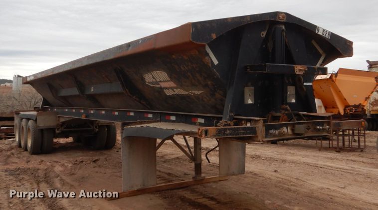 image for item HE9604 2005 Side Dump Industries  side dump trailer
