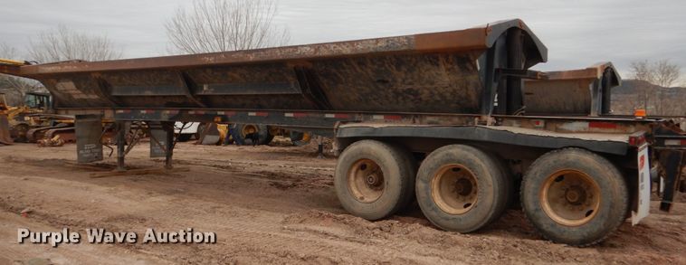image for item HE9604 2005 Side Dump Industries  side dump trailer