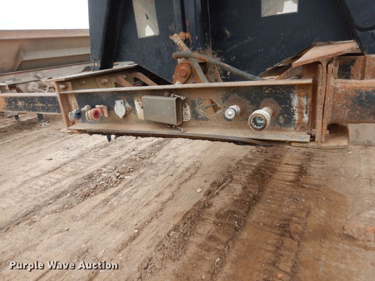 image for item HE9604 2005 Side Dump Industries  side dump trailer