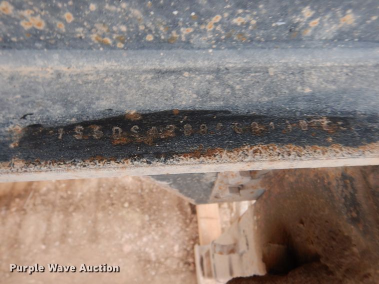 image for item HE9604 2005 Side Dump Industries  side dump trailer