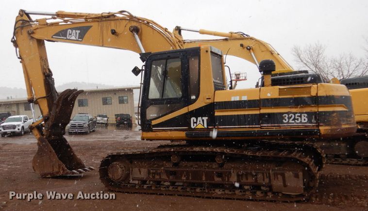 image for item HE9606 1998 Caterpillar 325B  excavator