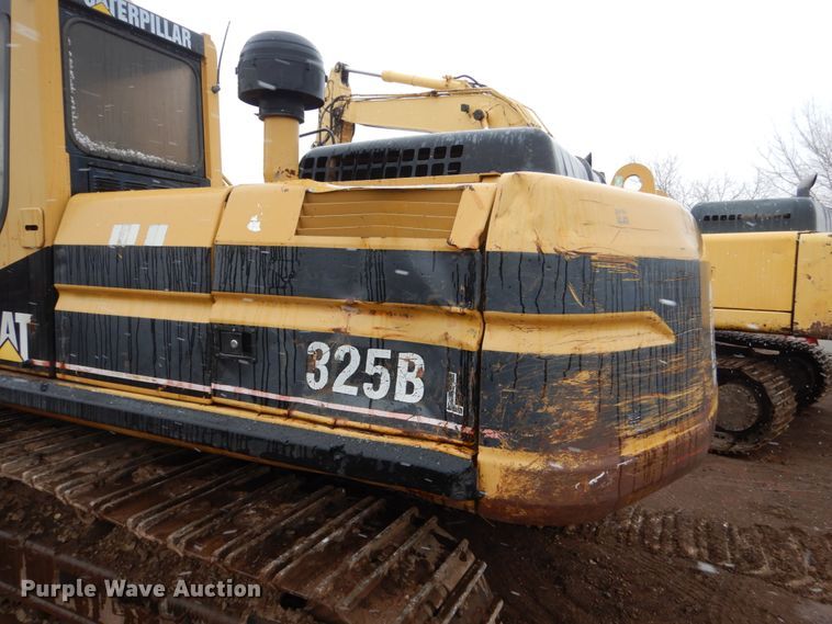image for item HE9606 1998 Caterpillar 325B  excavator