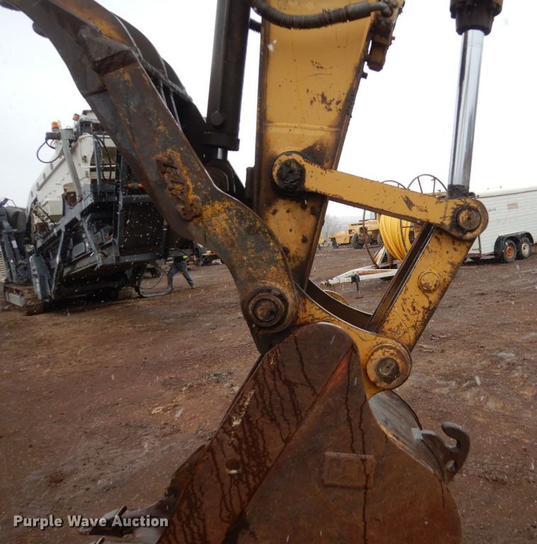 image for item HE9606 1998 Caterpillar 325B  excavator