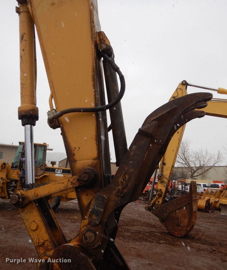 image for item HE9606 1998 Caterpillar 325B  excavator