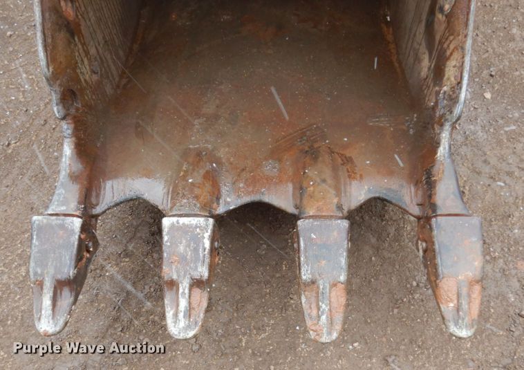 image for item HE9606 1998 Caterpillar 325B  excavator