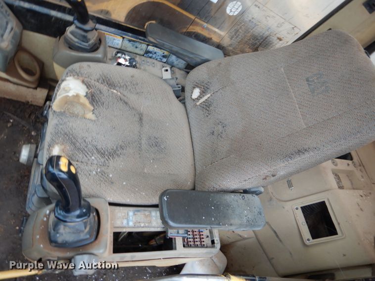 image for item HE9606 1998 Caterpillar 325B  excavator