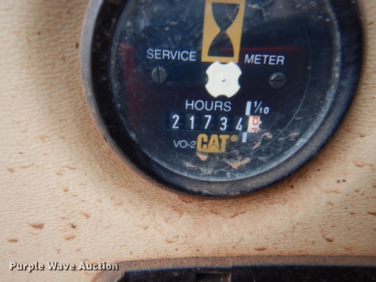 image for item HE9606 1998 Caterpillar 325B  excavator