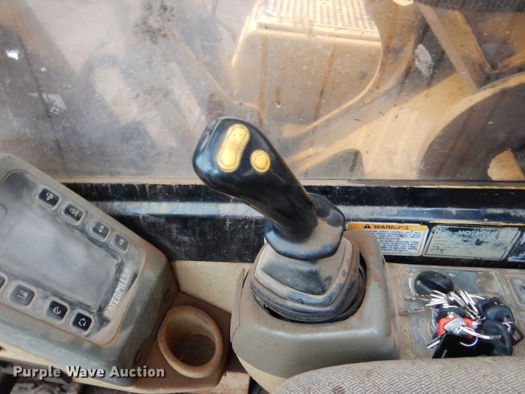 image for item HE9606 1998 Caterpillar 325B  excavator