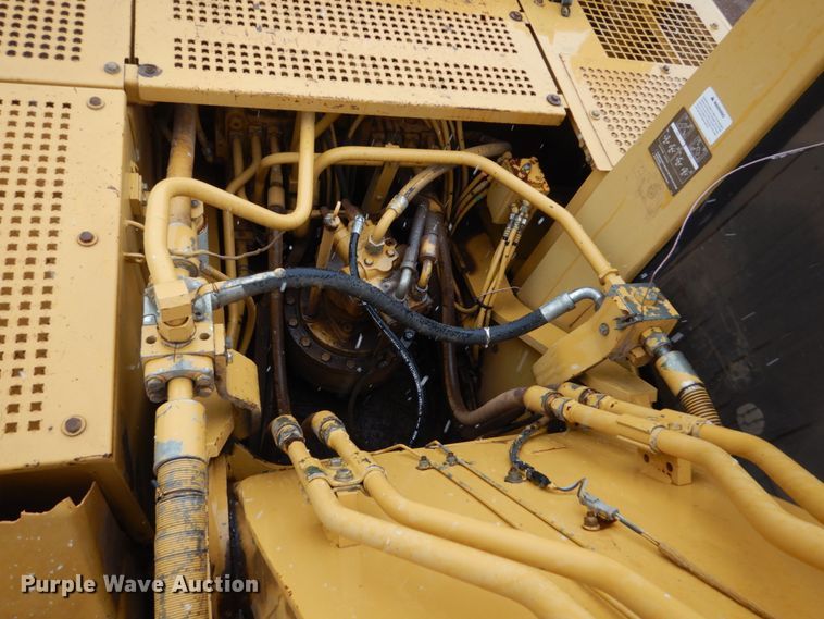 image for item HE9606 1998 Caterpillar 325B  excavator