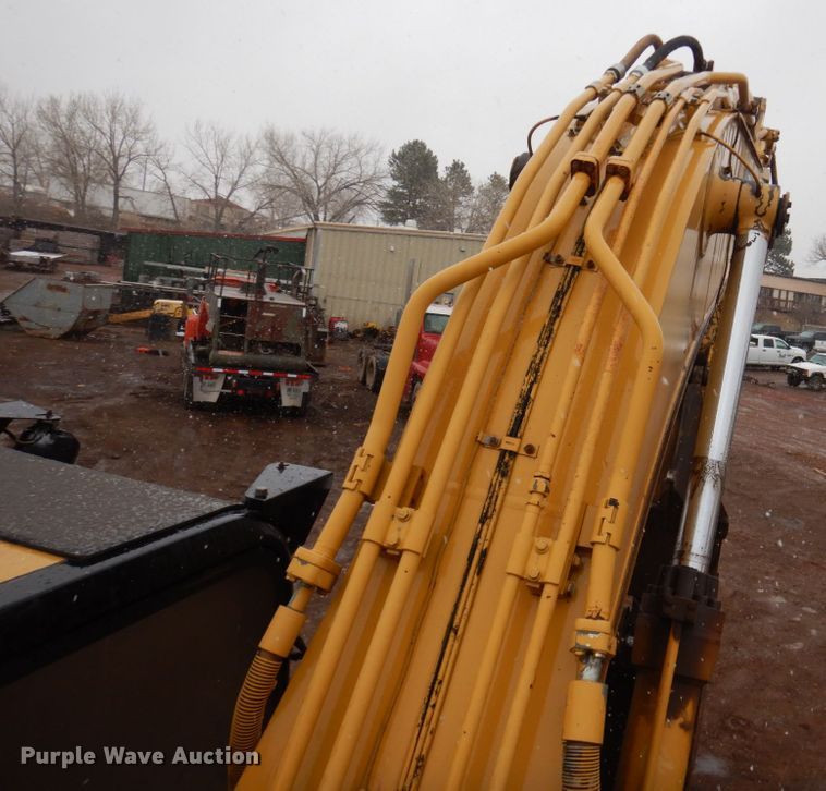 image for item HE9606 1998 Caterpillar 325B  excavator