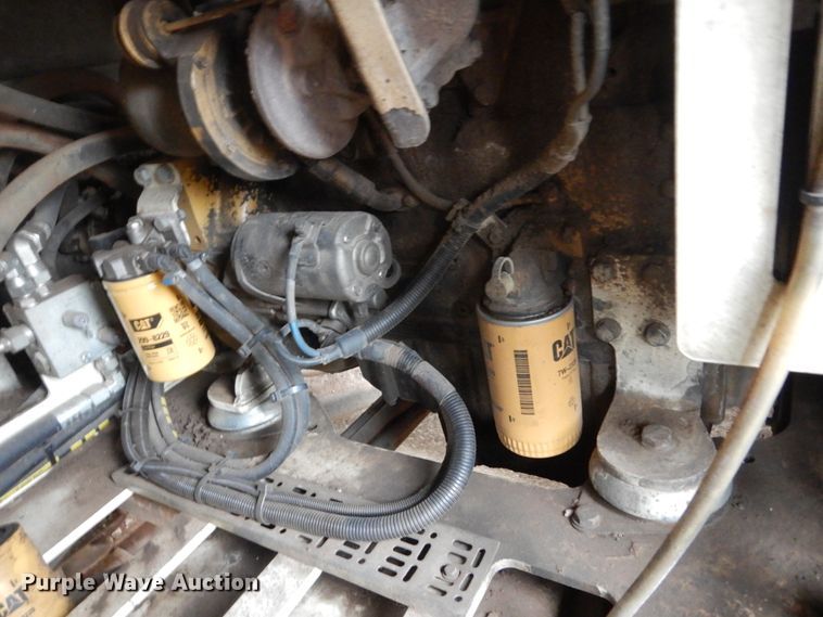 image for item HE9607 2010 Metso ST 4.8  screening plant