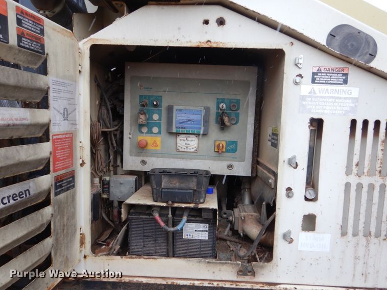 image for item HE9607 2010 Metso ST 4.8  screening plant