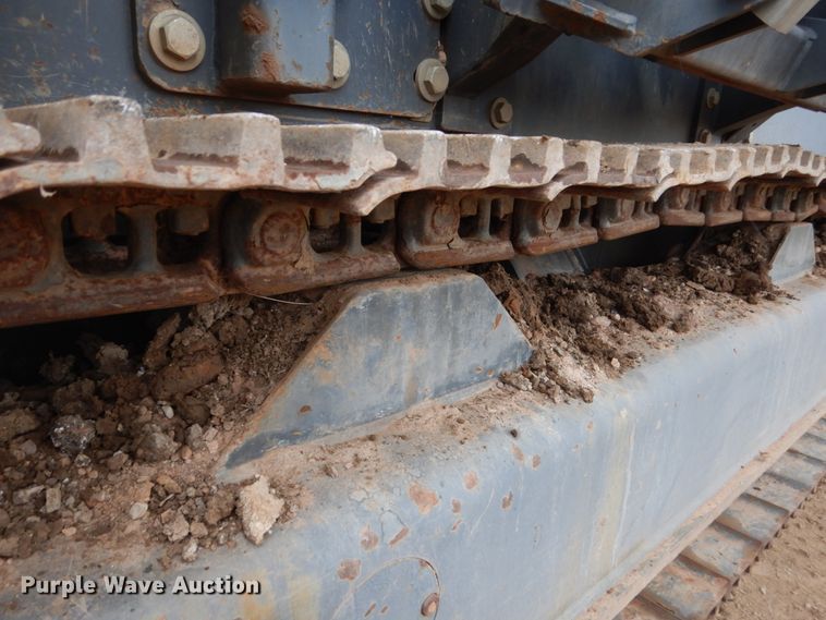 image for item HE9607 2010 Metso ST 4.8  screening plant