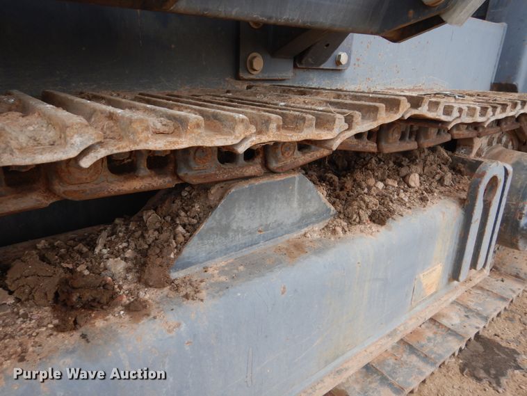 image for item HE9607 2010 Metso ST 4.8  screening plant