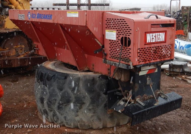 image for item HE9609 Western Ice Breaker spreader