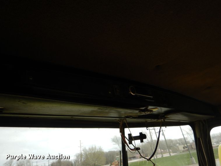 image for item HE9617 1999 Kenworth W900  ready mix truck