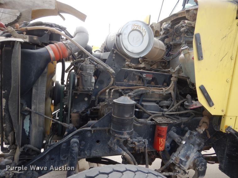 image for item HE9617 1999 Kenworth W900  ready mix truck