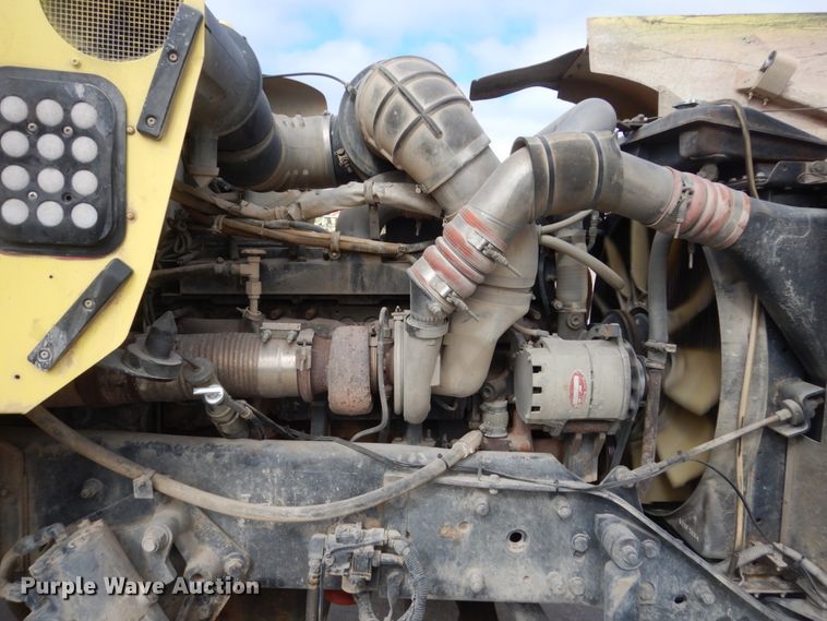 image for item HE9617 1999 Kenworth W900  ready mix truck