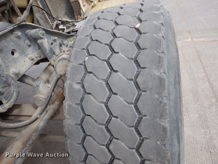 image for item HE9617 1999 Kenworth W900  ready mix truck