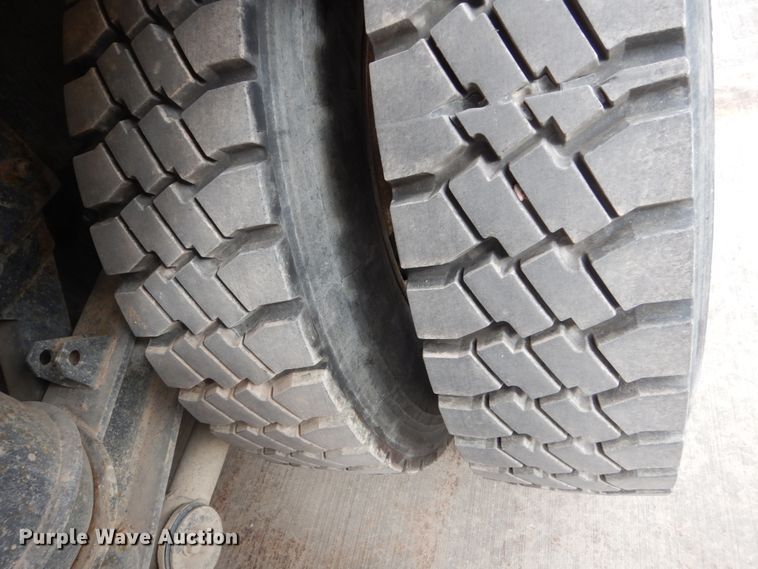 image for item HE9617 1999 Kenworth W900  ready mix truck