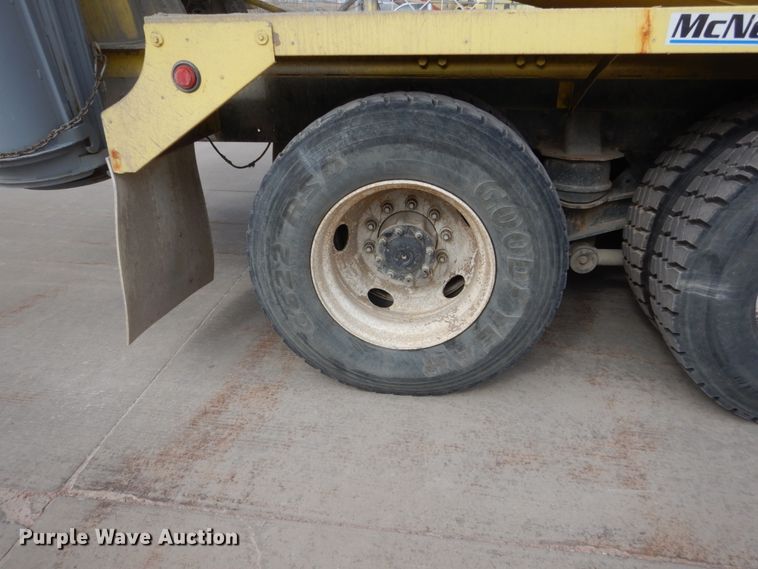 image for item HE9617 1999 Kenworth W900  ready mix truck