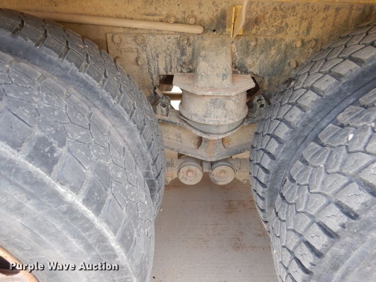 image for item HE9618 1999 Kenworth W900  ready mix truck