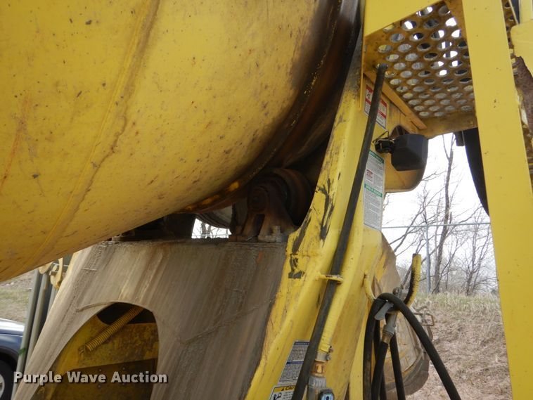 image for item HE9618 1999 Kenworth W900  ready mix truck