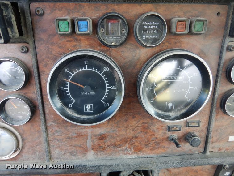 image for item HE9618 1999 Kenworth W900  ready mix truck