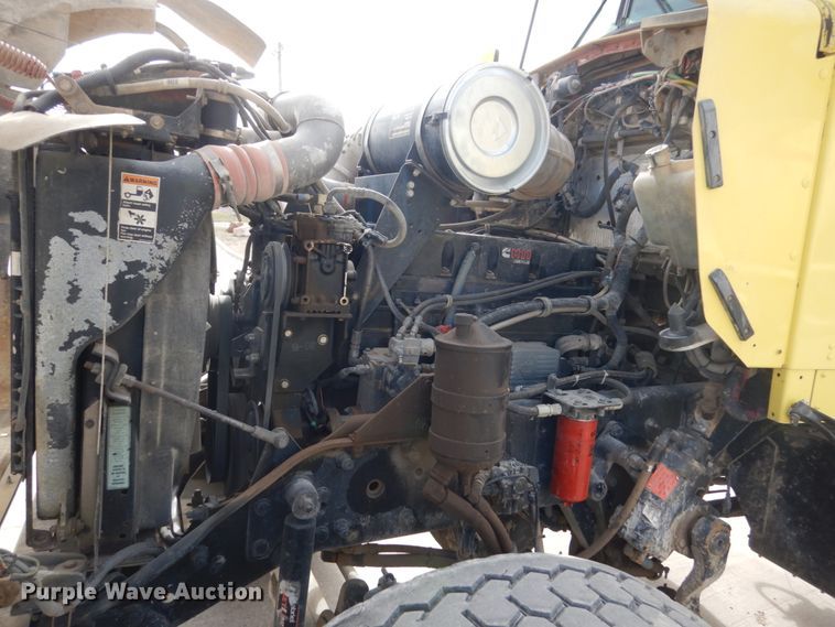 image for item HE9618 1999 Kenworth W900  ready mix truck