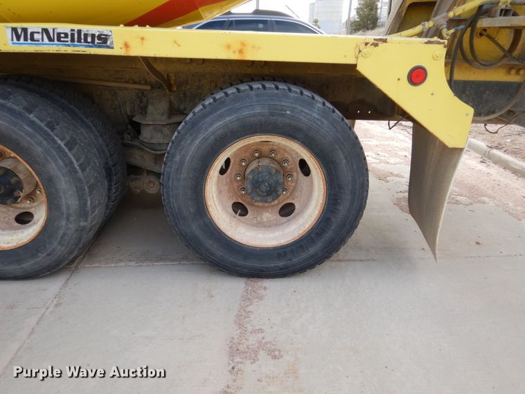 image for item HE9618 1999 Kenworth W900  ready mix truck