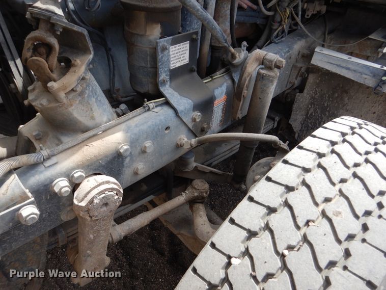 image for item HE9620 1995 Mack RD688S  dump truck