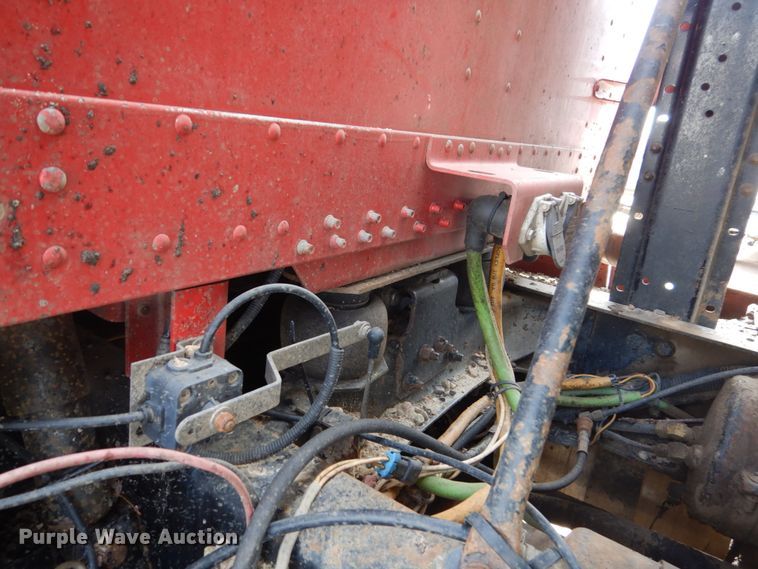 image for item HE9635 2000 Freightliner FLD120  dump truck