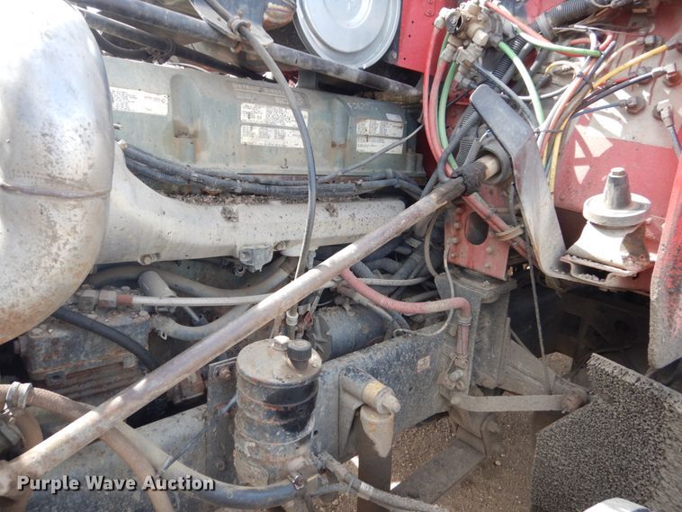 image for item HE9635 2000 Freightliner FLD120  dump truck