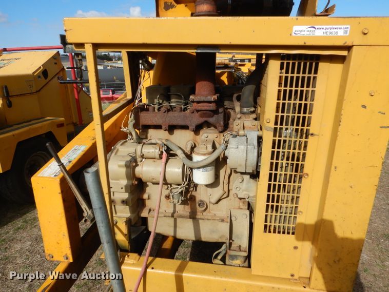 image for item HE9638 Woodsman 12X  wood chipper