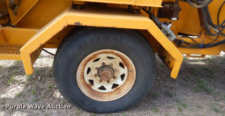 image for item HE9638 Woodsman 12X  wood chipper